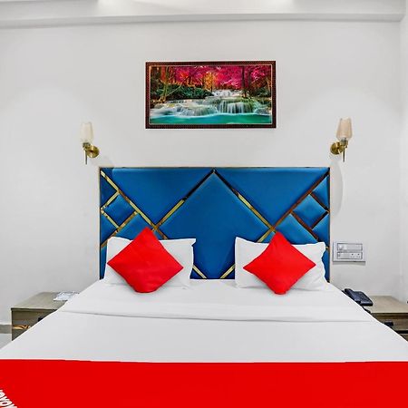 Hotel O Shree Palace Utrān Eksteriør bilde