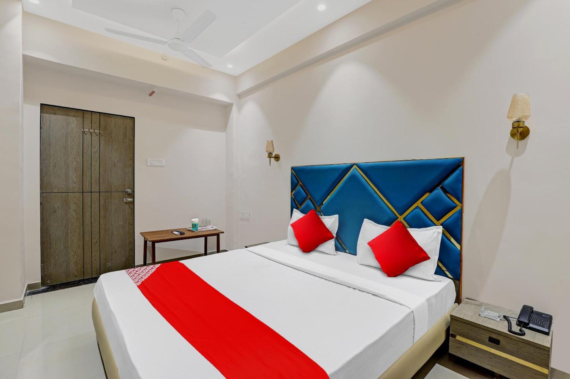 Hotel O Shree Palace Utrān Eksteriør bilde
