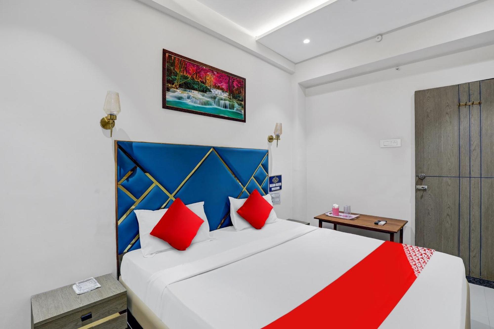Hotel O Shree Palace Utrān Eksteriør bilde