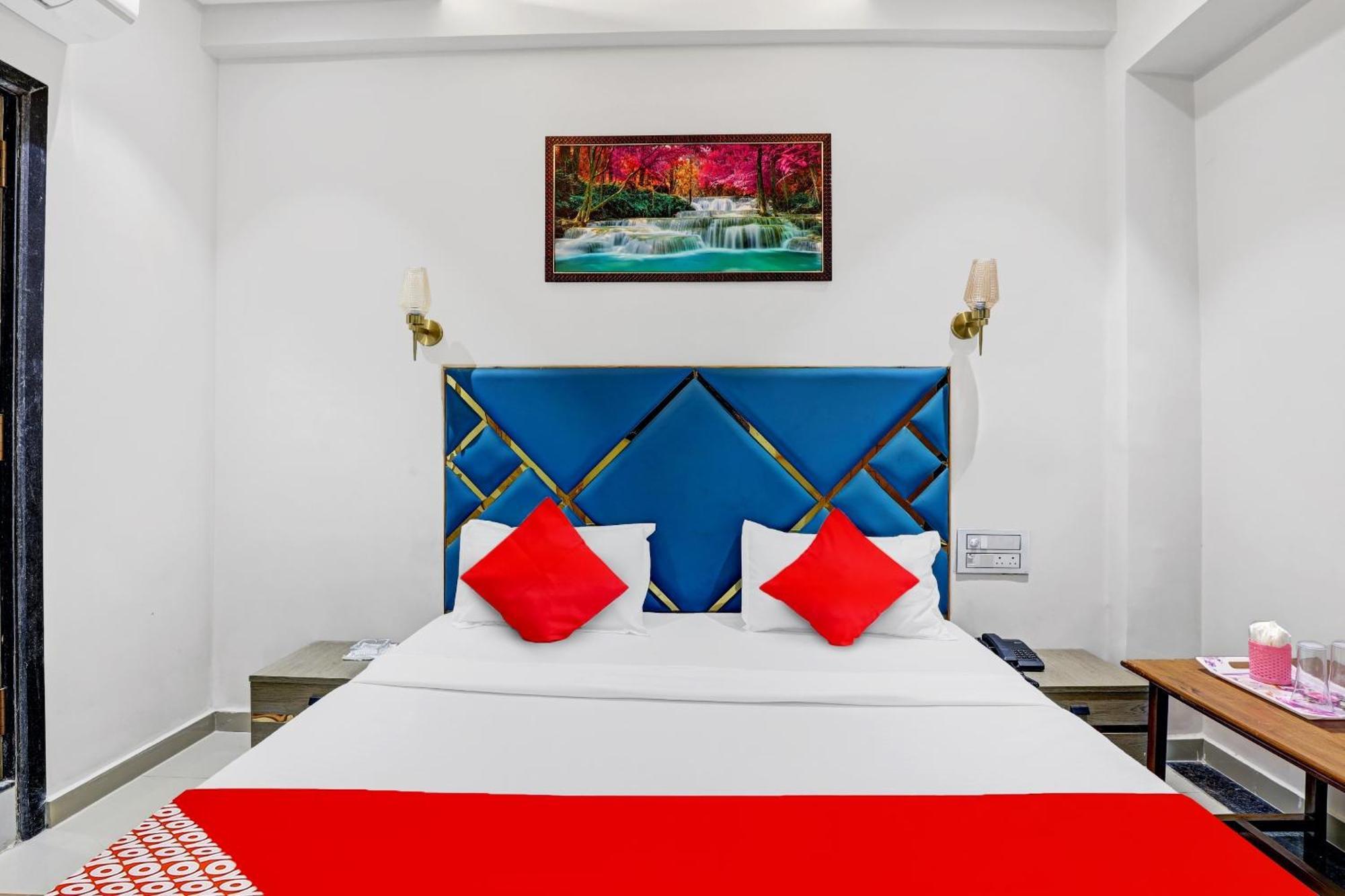 Hotel O Shree Palace Utrān Eksteriør bilde